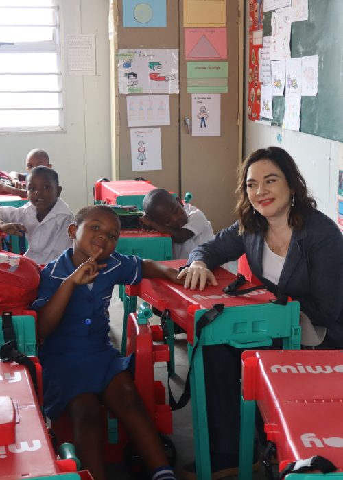 MiDesk Team at schools